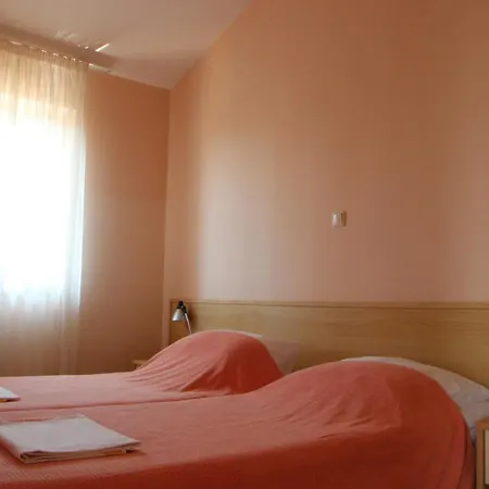Miriam Apartment